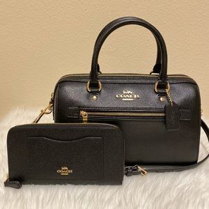 Coach purse and wallet set